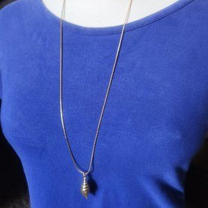 29" Gold Tone Shell Pendant Necklace Artisan Fashion NWT Tony Alexander Jewelry